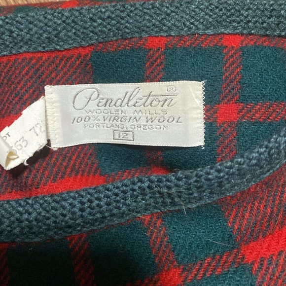 Pendleton plaid skirt - Picture 4 of 6